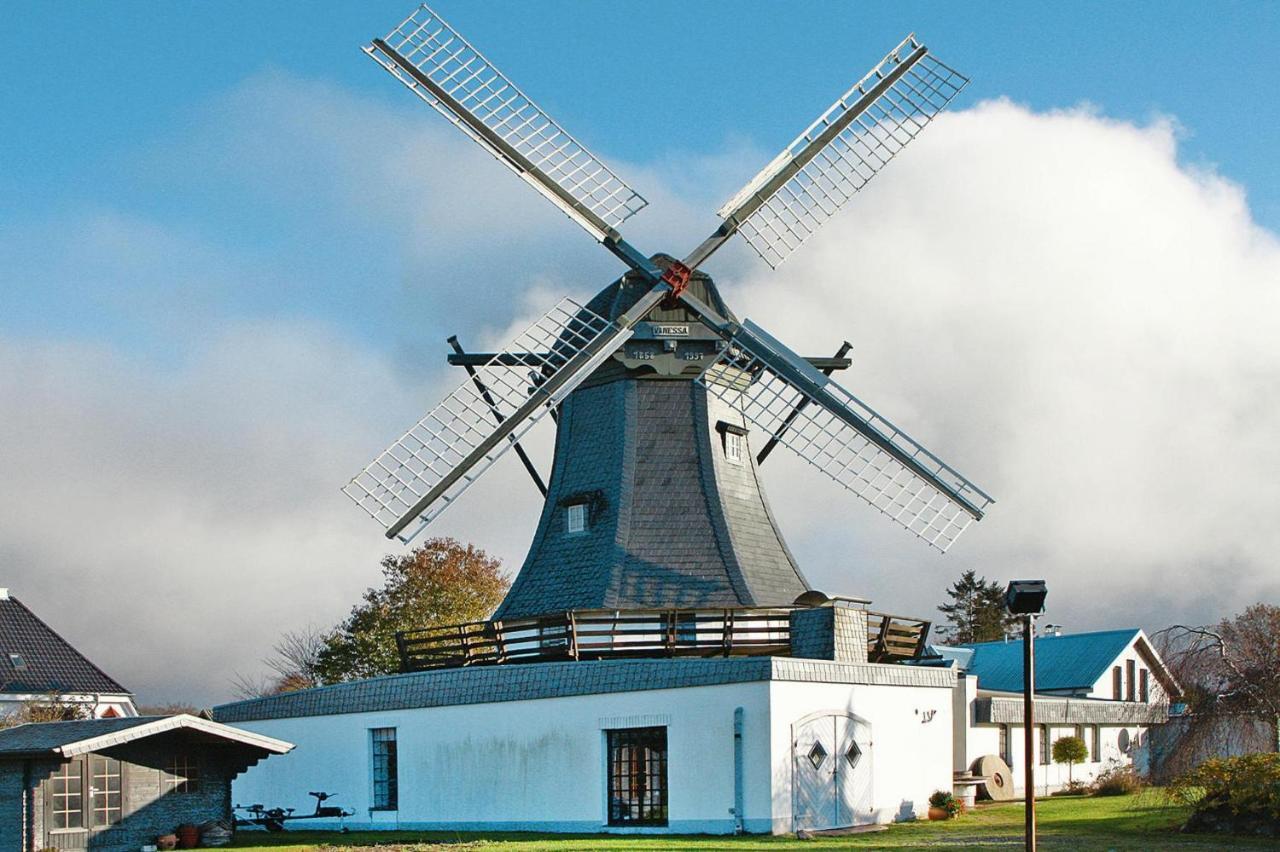 Muehle In Medelby Villa Екстериор снимка